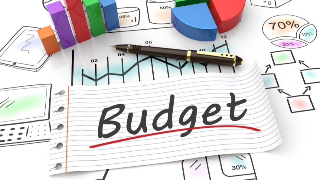 70 Budget Quotes To Achieve Financial Success