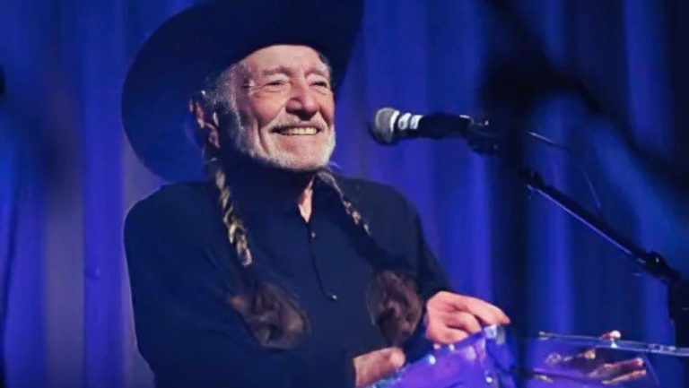 40 Willie Nelson Quotes And Song Lyrics To Inspire You